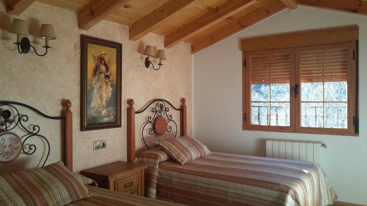 Alojamiento Rural Casa Inocente La Toba  Exterior foto