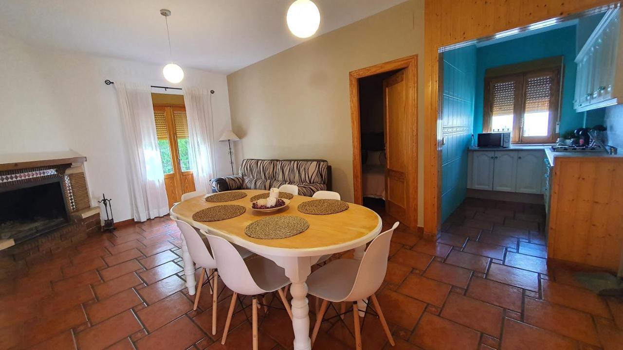 Alojamiento Rural Casa Inocente La Toba  Exterior foto