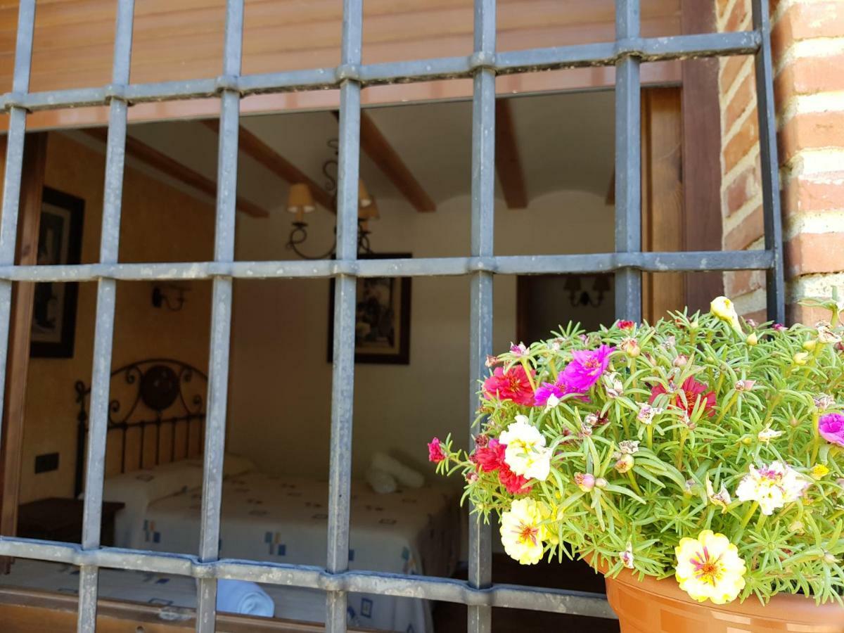 Alojamiento Rural Casa Inocente La Toba  Exterior foto